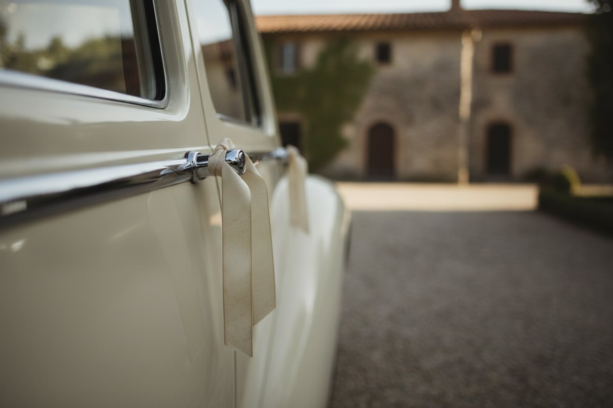 Quanto costa il auto per il matrimonio per un matrimonio